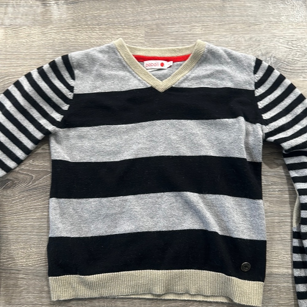 Boys sweater gray and black striped size 8 Boboli